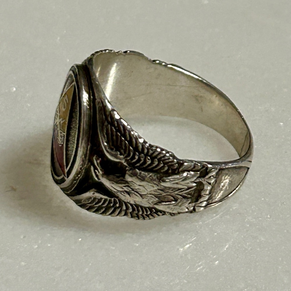 Vintage ~Sterling Silver US Army 5h Armored Division /Eagles Design Size 8 Ring - Picture 8 of 15